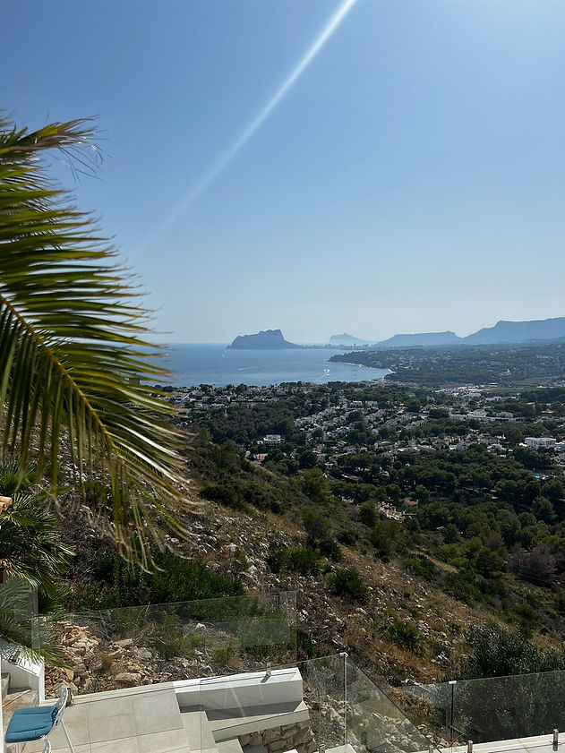 ffedf242-b13c-44a3-8aba-5c798678e88c.jfif