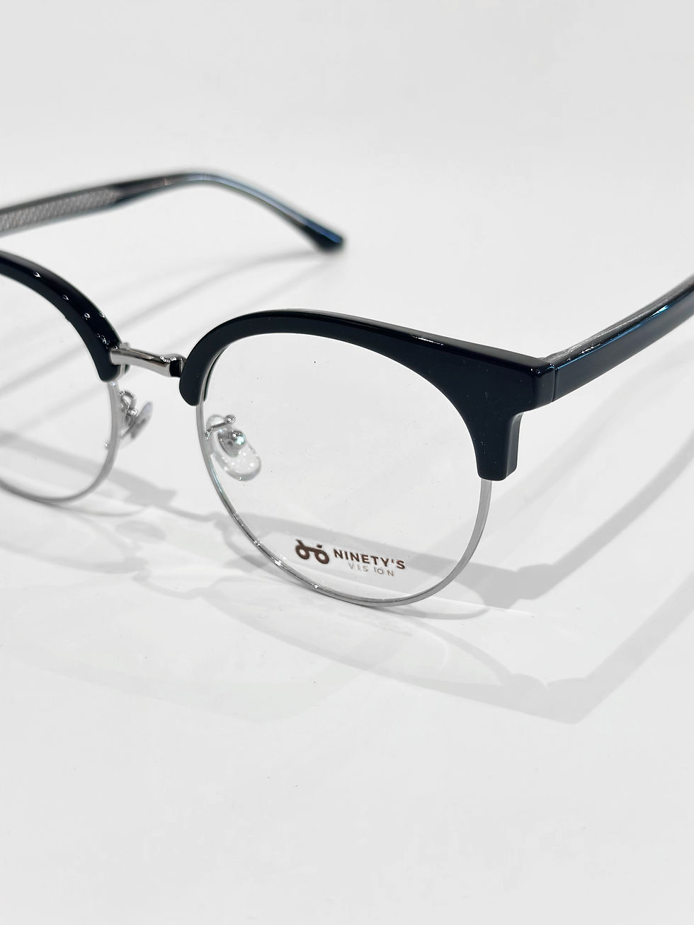 Thumbnail: Eyebrow Glasses