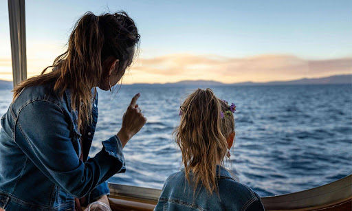 Are Private Boat Tours Suitable for Children?