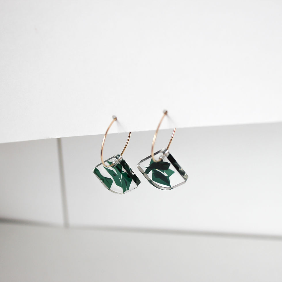 Thumbnail: Remi Dark Green Mini