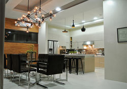 DINING & KITCHEN
