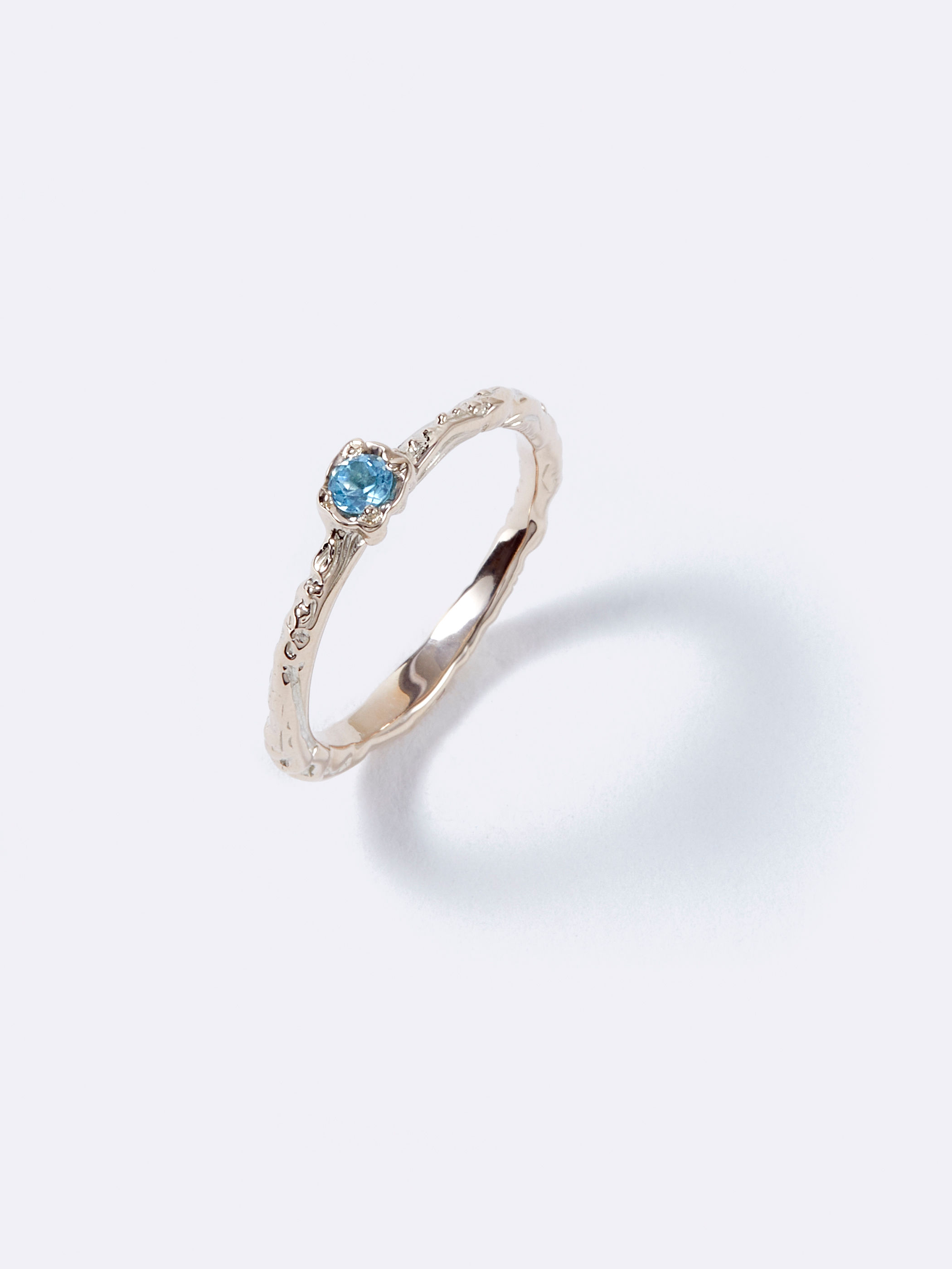 Kafuu Garden Pinky ring Blue Topaz K10
