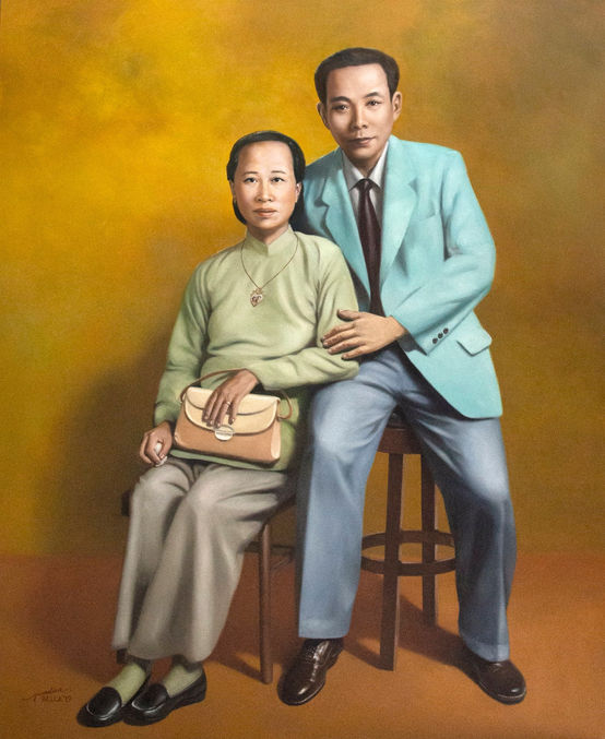 Homage couple portrait lifesize