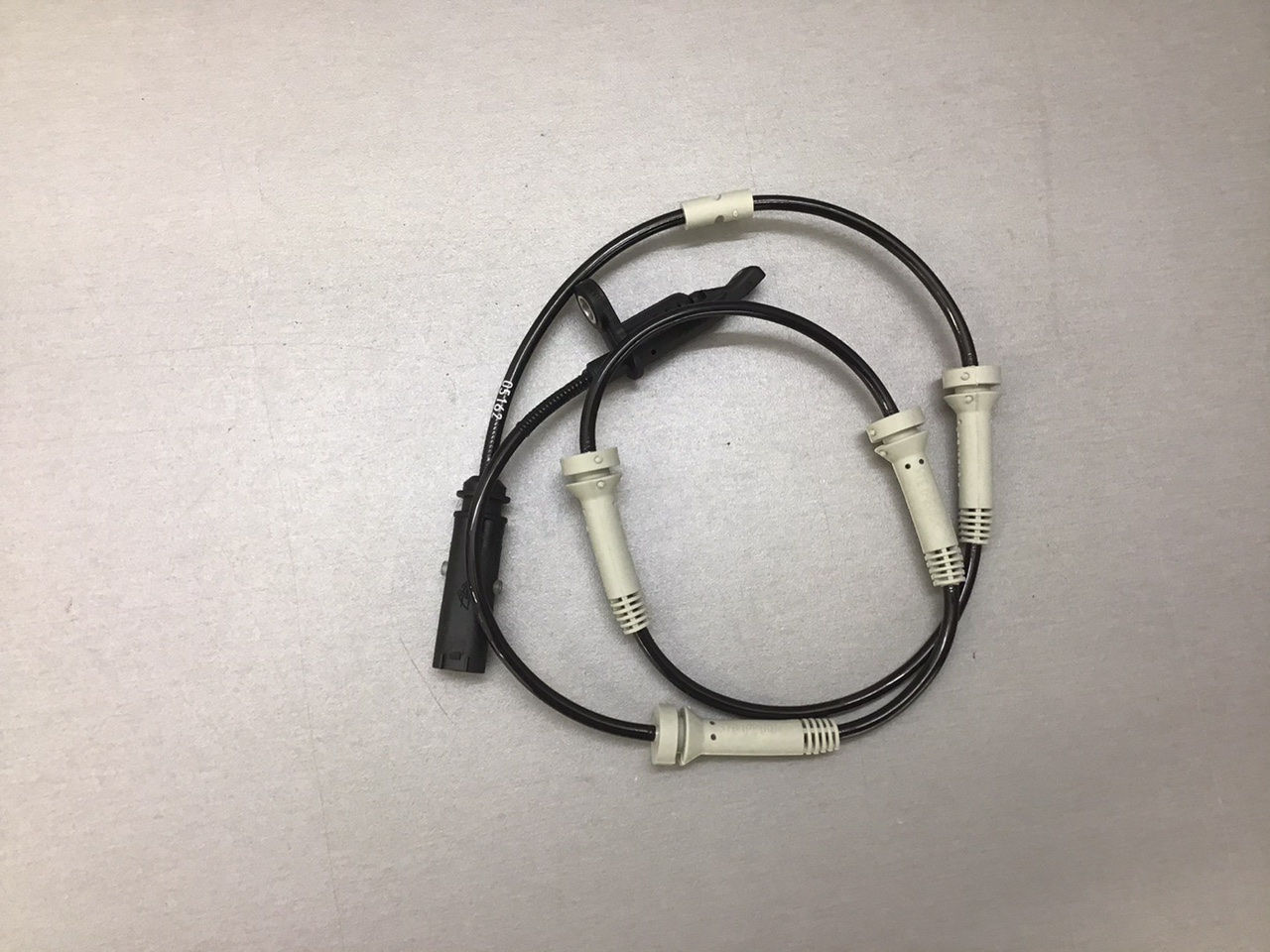 BMW G30 G31 G11 ABS Sensor Raddrehzahl Impulsgeber Drehzahlfühler hinten 6874638