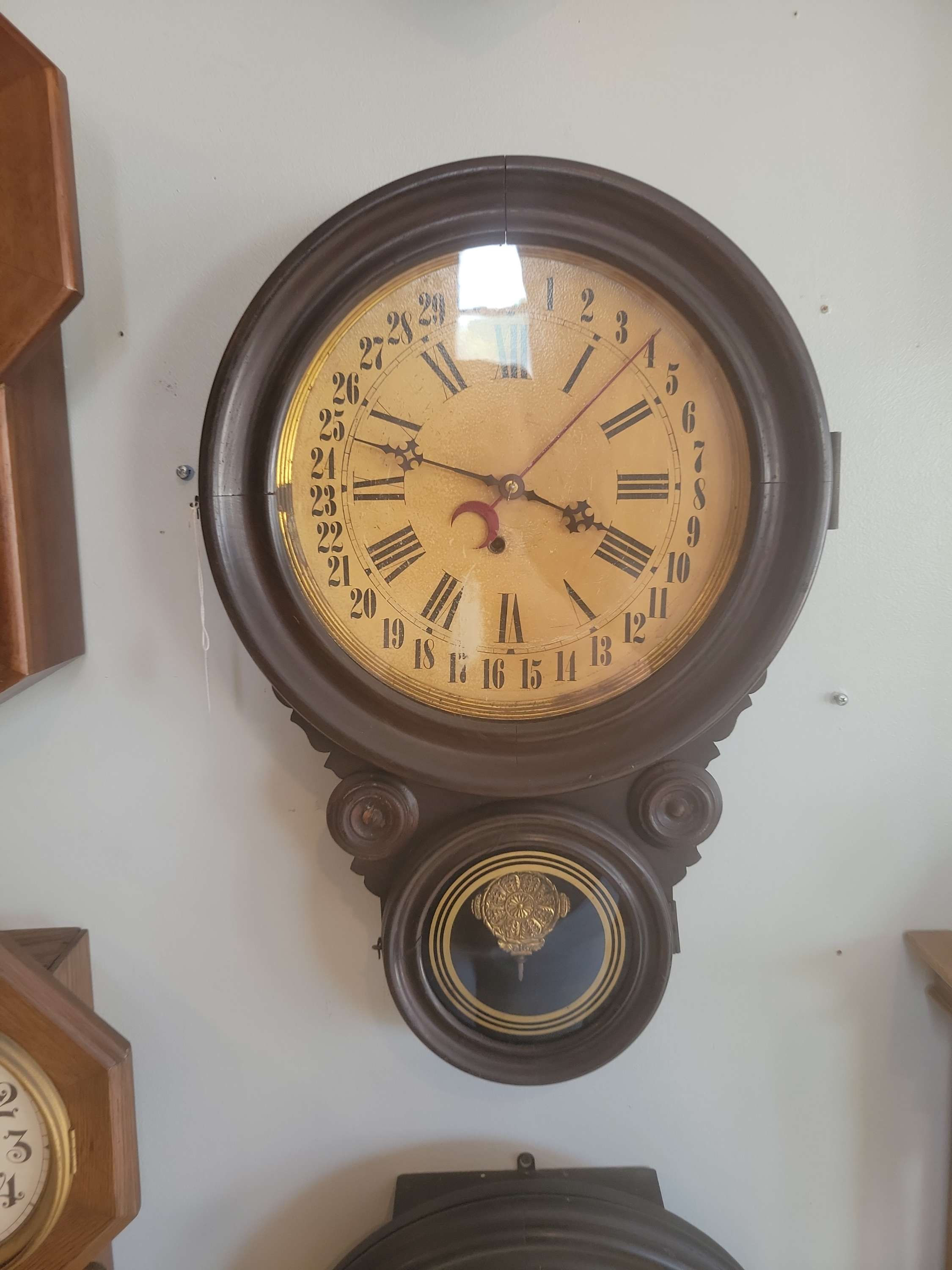 E. Ingraham  figure 8 wall clock 