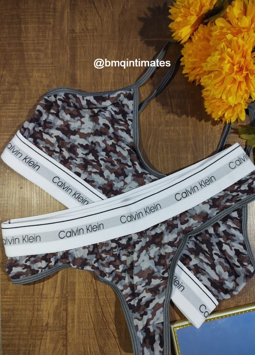 Conjunto calvin klein estampado Clearance