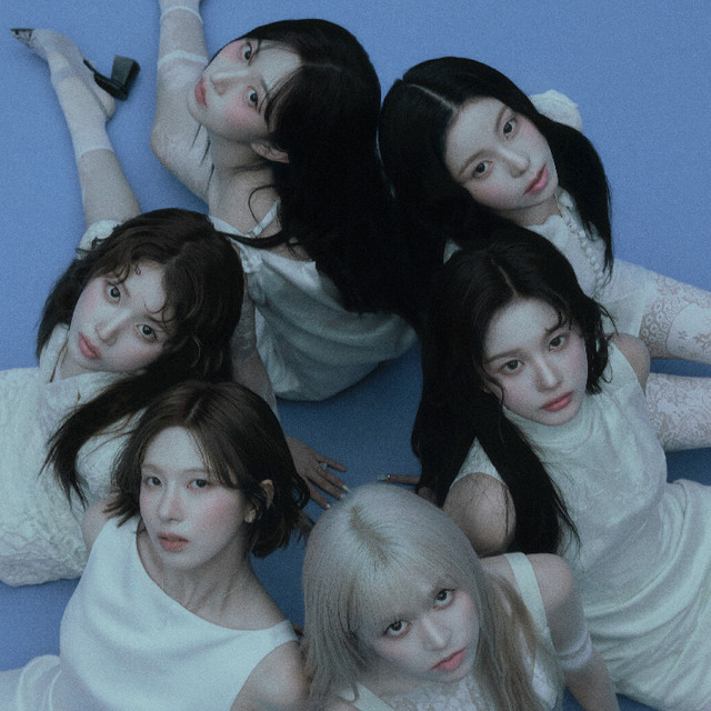 All credits to JYP Entertainment.