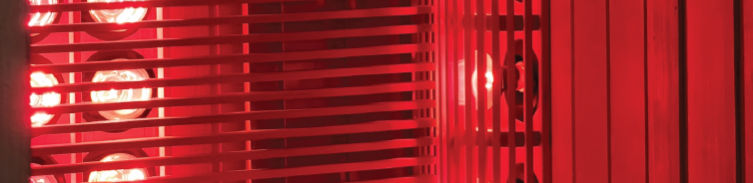 Respaldo de luces infrarrojas en sauna seco.