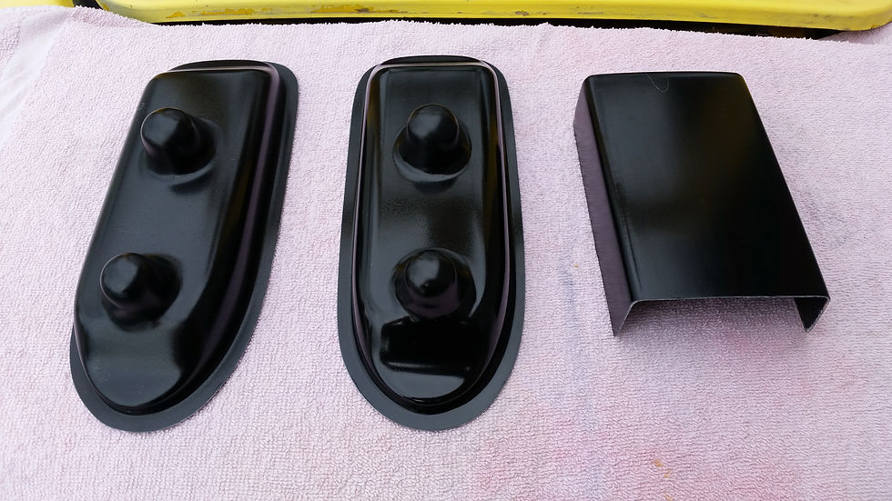 Thumbnail: Ferrari 330 GTC tail light covers