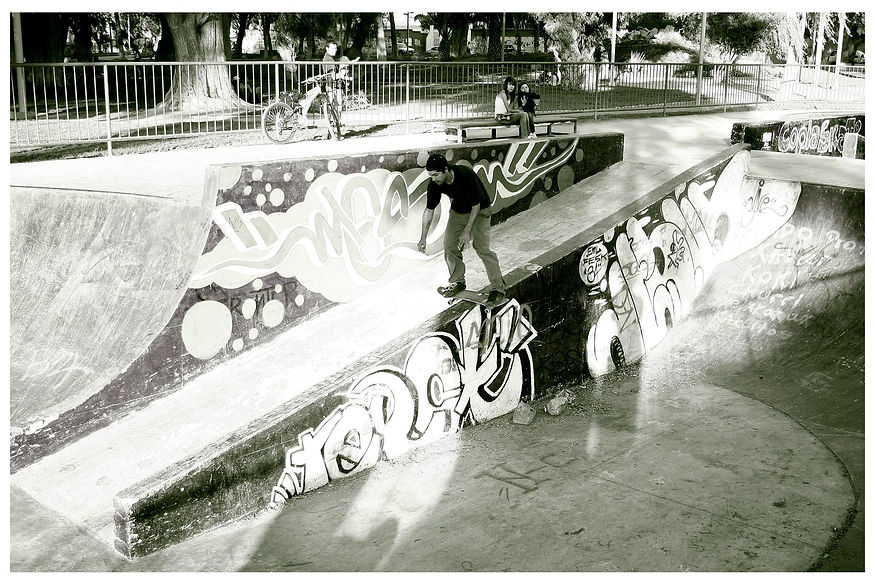Juan Cazares | Boardslide