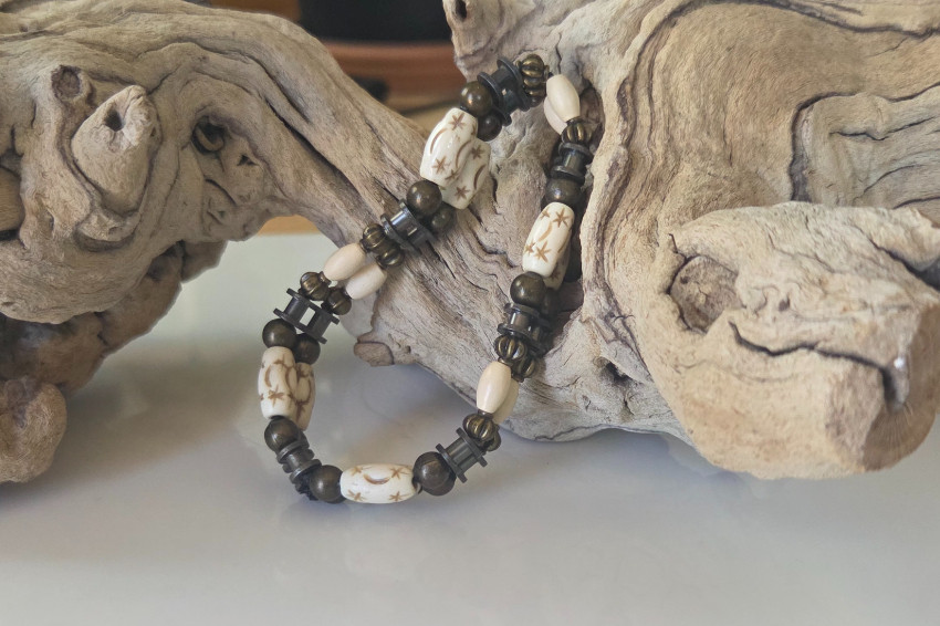 Thumbnail: The Moon and Stars (Women's)