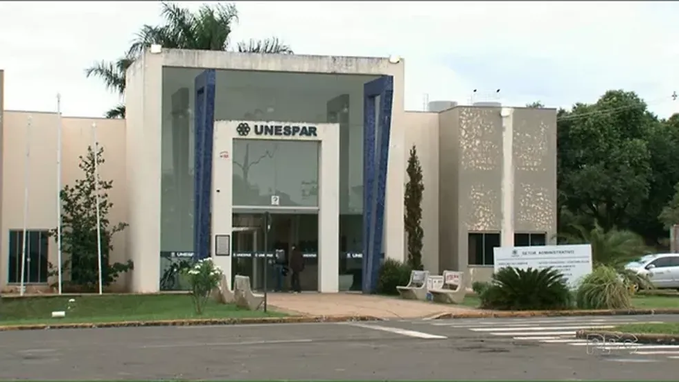 Concurso docente Unespar 2025 com salário de até R$ 16 mil