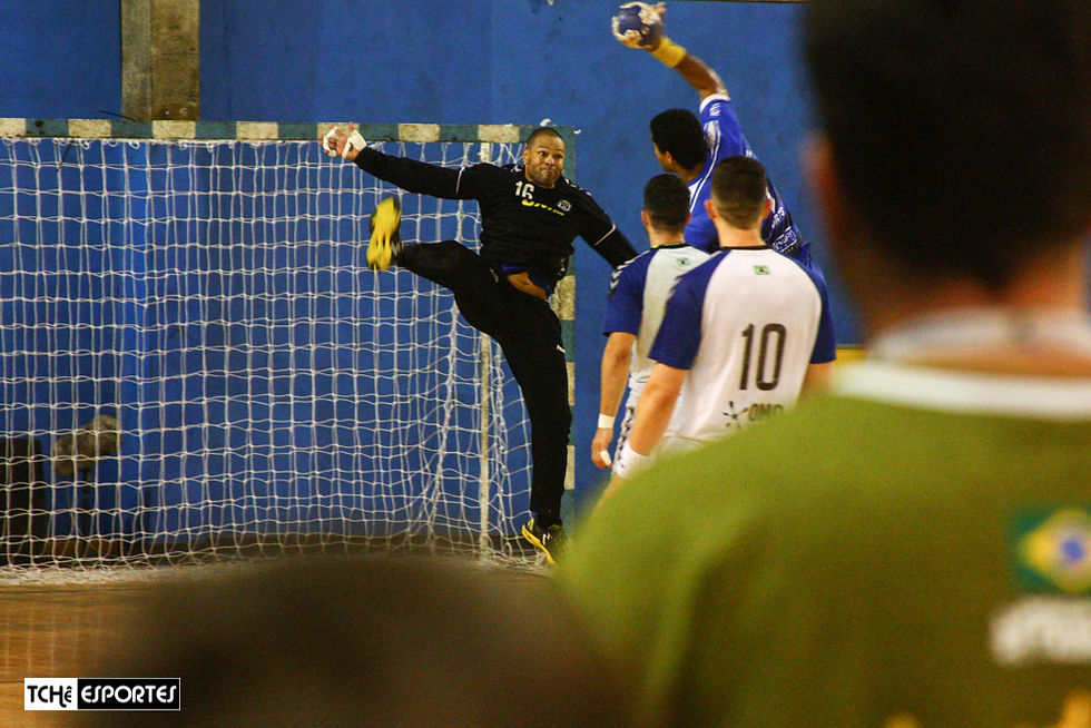 Marcão, 47% (17/37) de eficiência no jogo final. (foto André Pereira / Tchê Esportes)