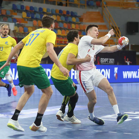 Seleção Brasileira erra demais e perde para a Polônia