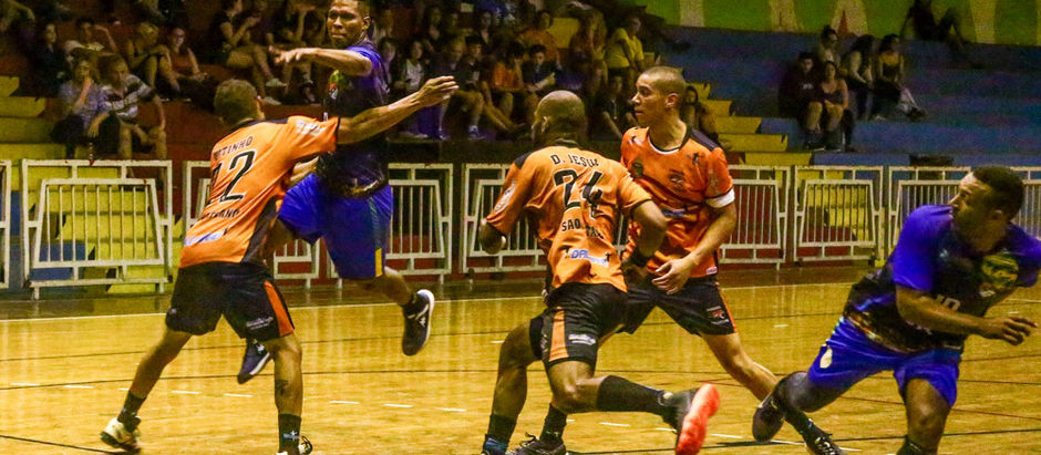 GHC larga na frente no 1Âș jogo das quartas de final da Liga Nacional