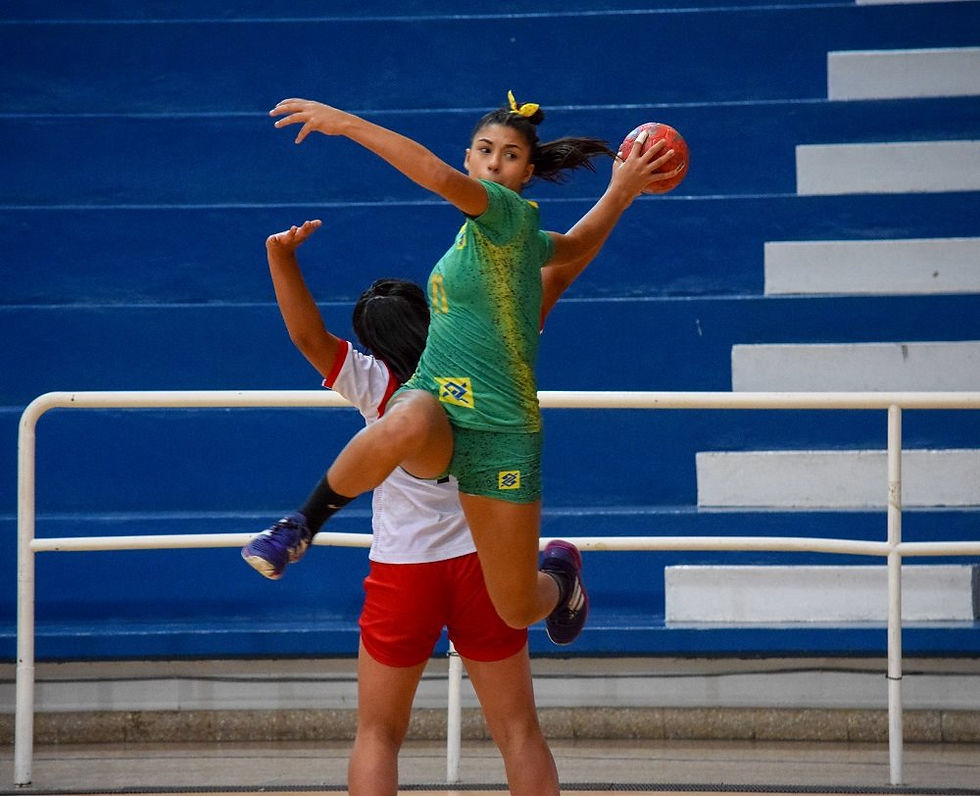 Fernanda Paulino, ponta esquerda brasileira. (foto divulgação CAH)