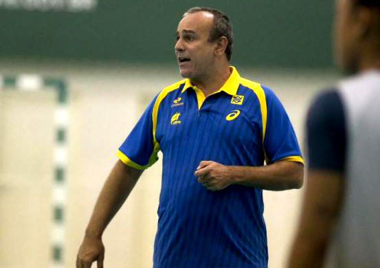 Sérgio Graciano, auxiliar técnico da Seleção Brasileira de Handebol Feminino. (foto: Cinara Piccolo / Photo&Grafia)