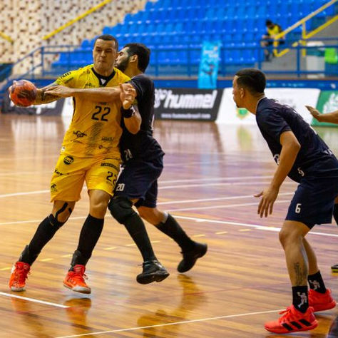 Resumo da Liga Nacional de Handebol #Grupo B – Dia 1