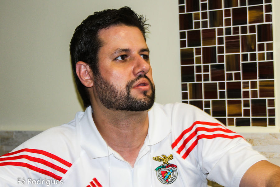 Diego Melo, professor e autor do livro Teoria e Prática do Mini-Handebol. (foto Fê Rodrigues / Tchê Esportes)
