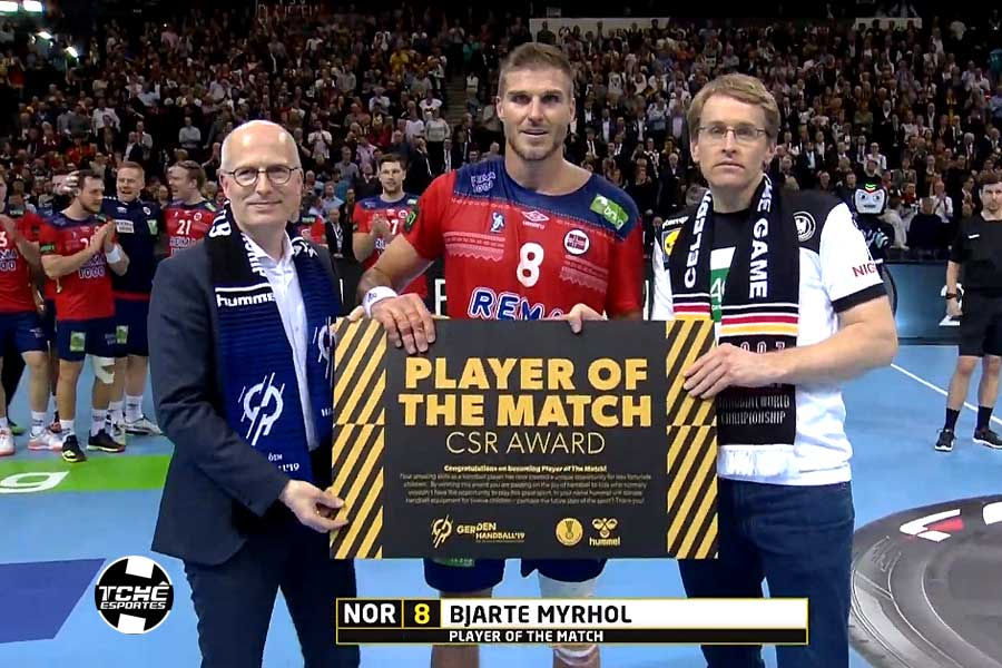 Bjarte Myrhol, pivô da Noruega, MVP do jogo. (foto reprodução)