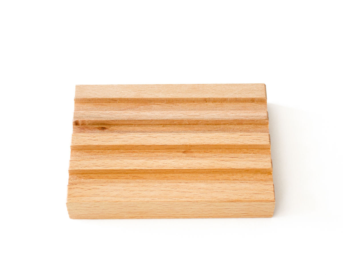 מעמד לארבעה עפרונות