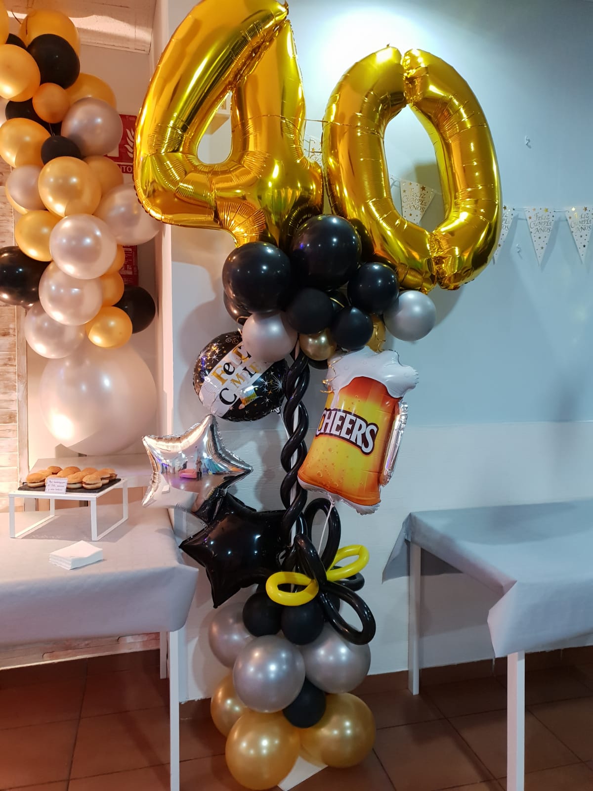 Cumple 40 años