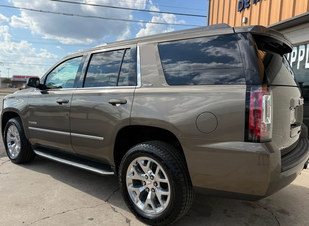 clean and shiny gold chevy tahoe auto detail wash wax