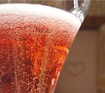Domaine Thomas-France : des bulles nées au cœur des Pierres Dorées