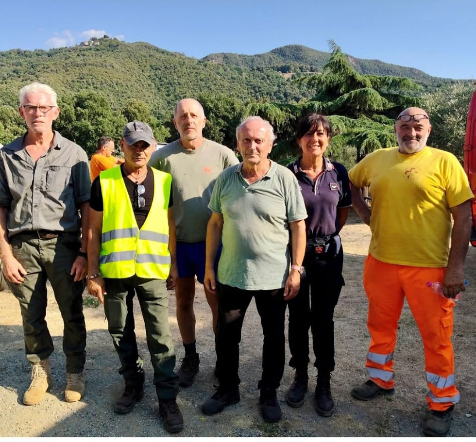 POMARANCE, RITROVATO E SALVATO L’80ENNE DISPERSO: FONDAMENTALE ANCHE IL CONTRIBUTO DEI CACCIATORI DI MICCIANO