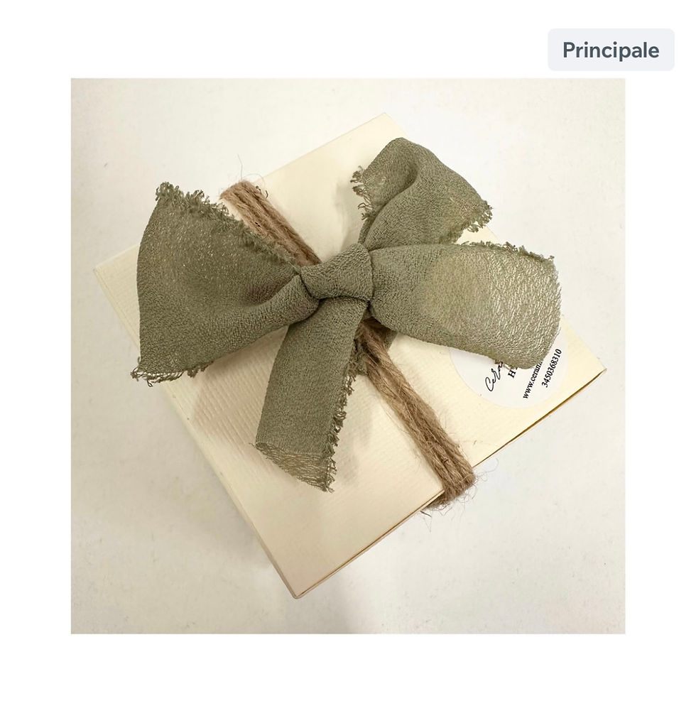 Miniatura: Bomboniera Porta foto “ puó crescere un fiore”misura11x11