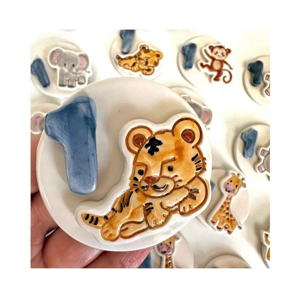 Miniatura: Bomboniera calamita compleanno tema animali della giunga con numero