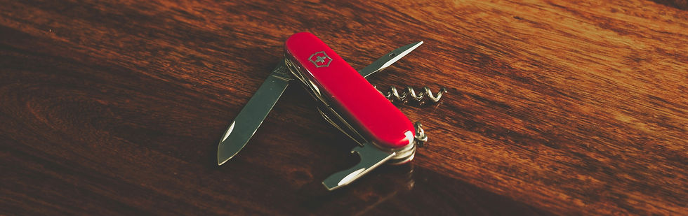 Stratejik B2B pazar geliştirme yaklaşımı: Bir uzman, pazar haritası üzerinde potansiyel fırsatların kilidini açan bir anahtar sunuyor.