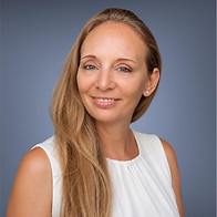 Jenn Headshot.jpg