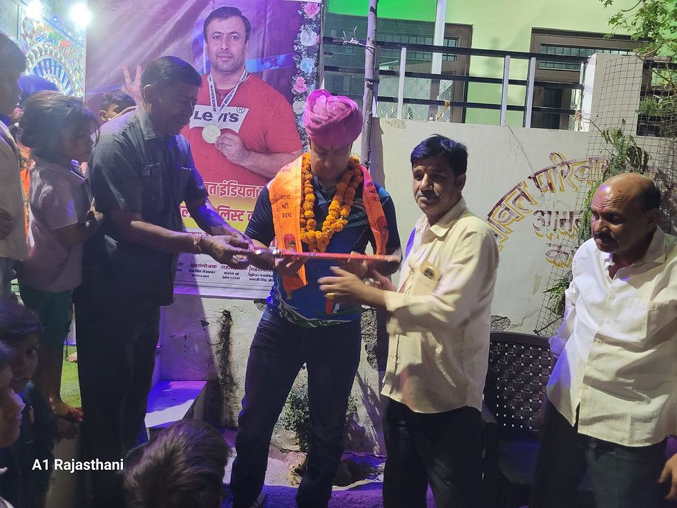 सनातन धर्म की रक्षार्थ भगवान सिंह शेखावत को भेंट