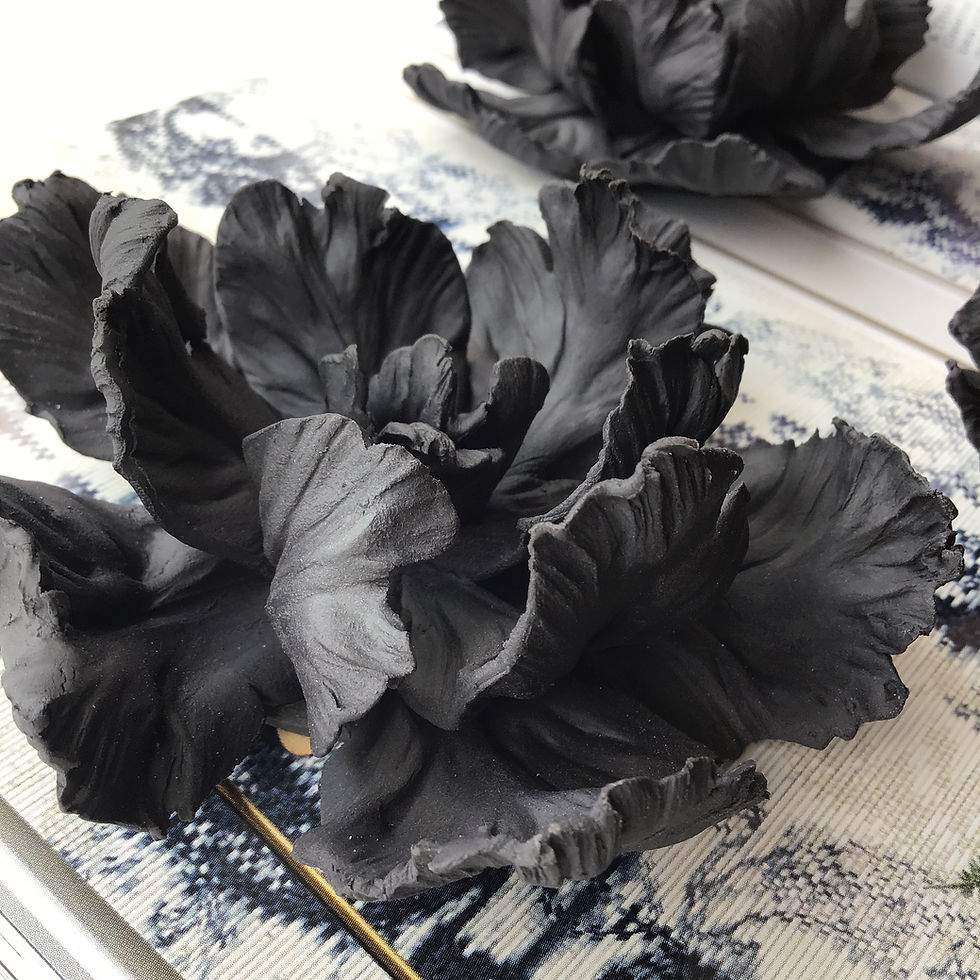 Thumbnail: Parrot Tulip  - Large Porcelain Bloom