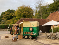 Wedding at Fitzleroi Barn, Pulborough
