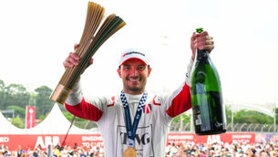 Jake Dennis Wins Chaotic São Paulo Formula E Opener 2025