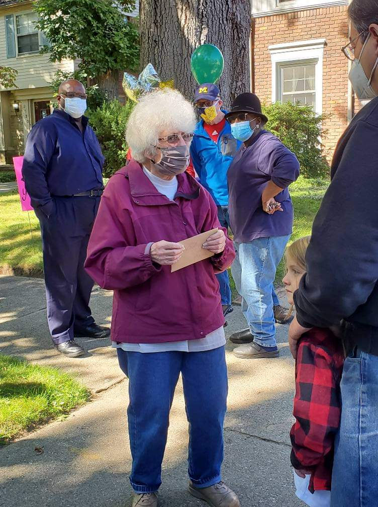 Goodbye to a Great Neighbor! by Maria Dickerson & Linda Kramer