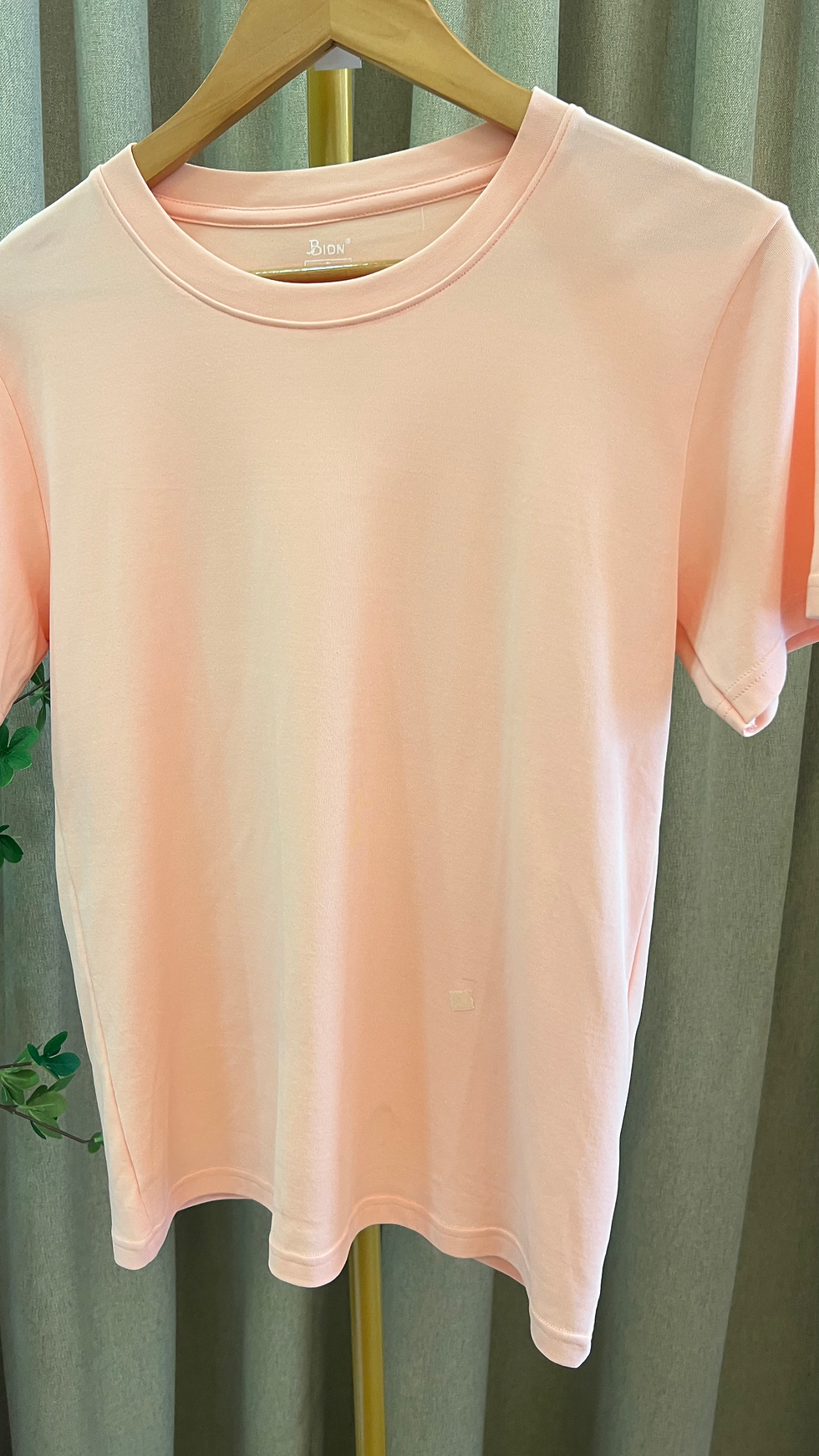 Thumbnail: Women T-Shirt  (Champagne)