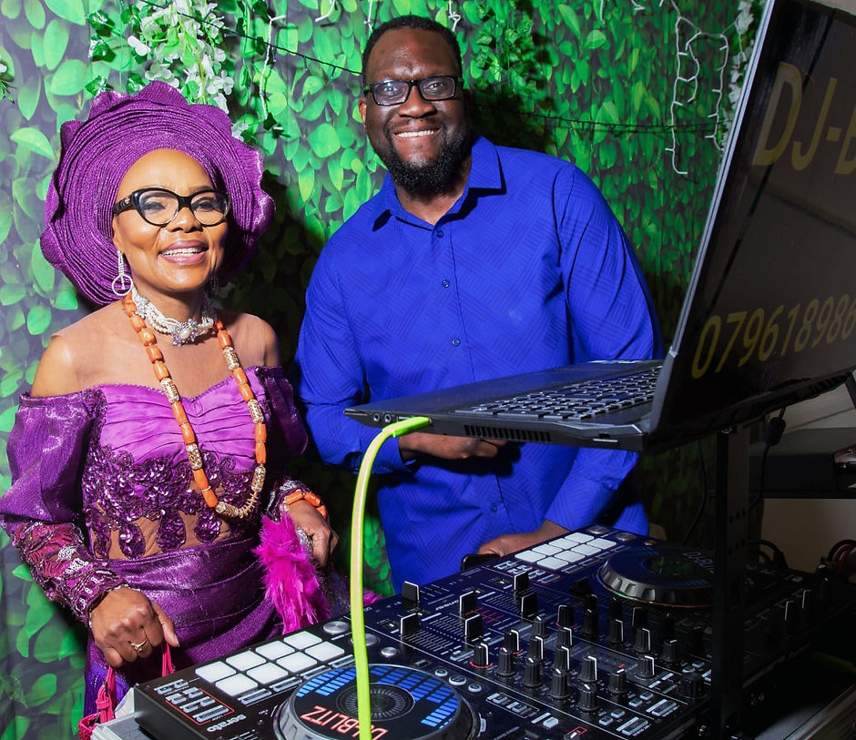 Nigerian Wedding Dj In London. Dj-Blitz. Bride's Mum