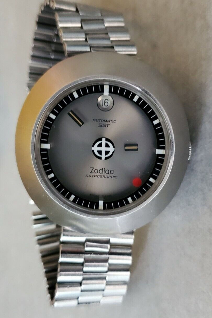 Thumbnail: Zodiac Astrographic SST, Hi Beat 1969 watch Serviced