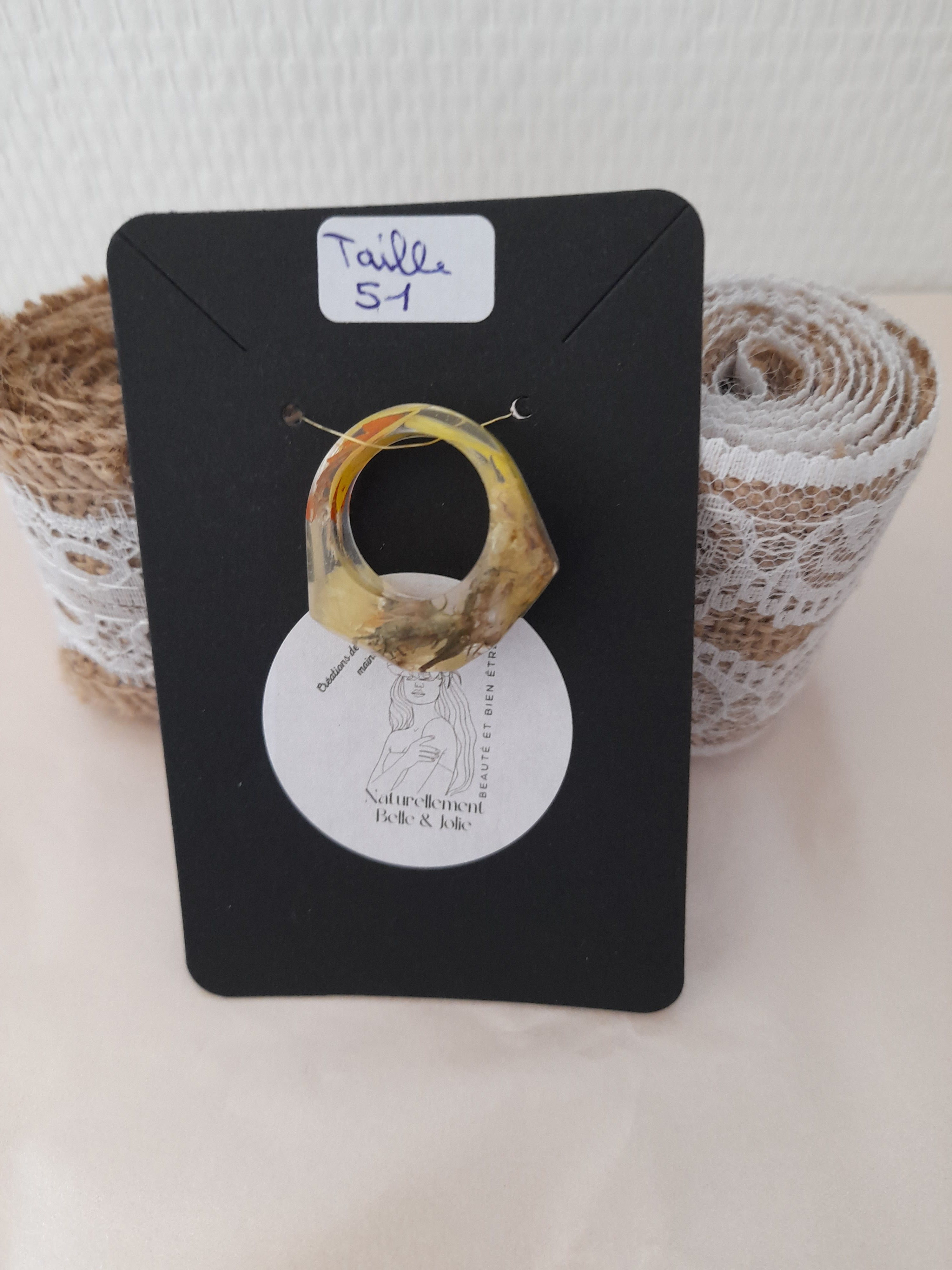 Bague incrustation fleurs séchées taille 51