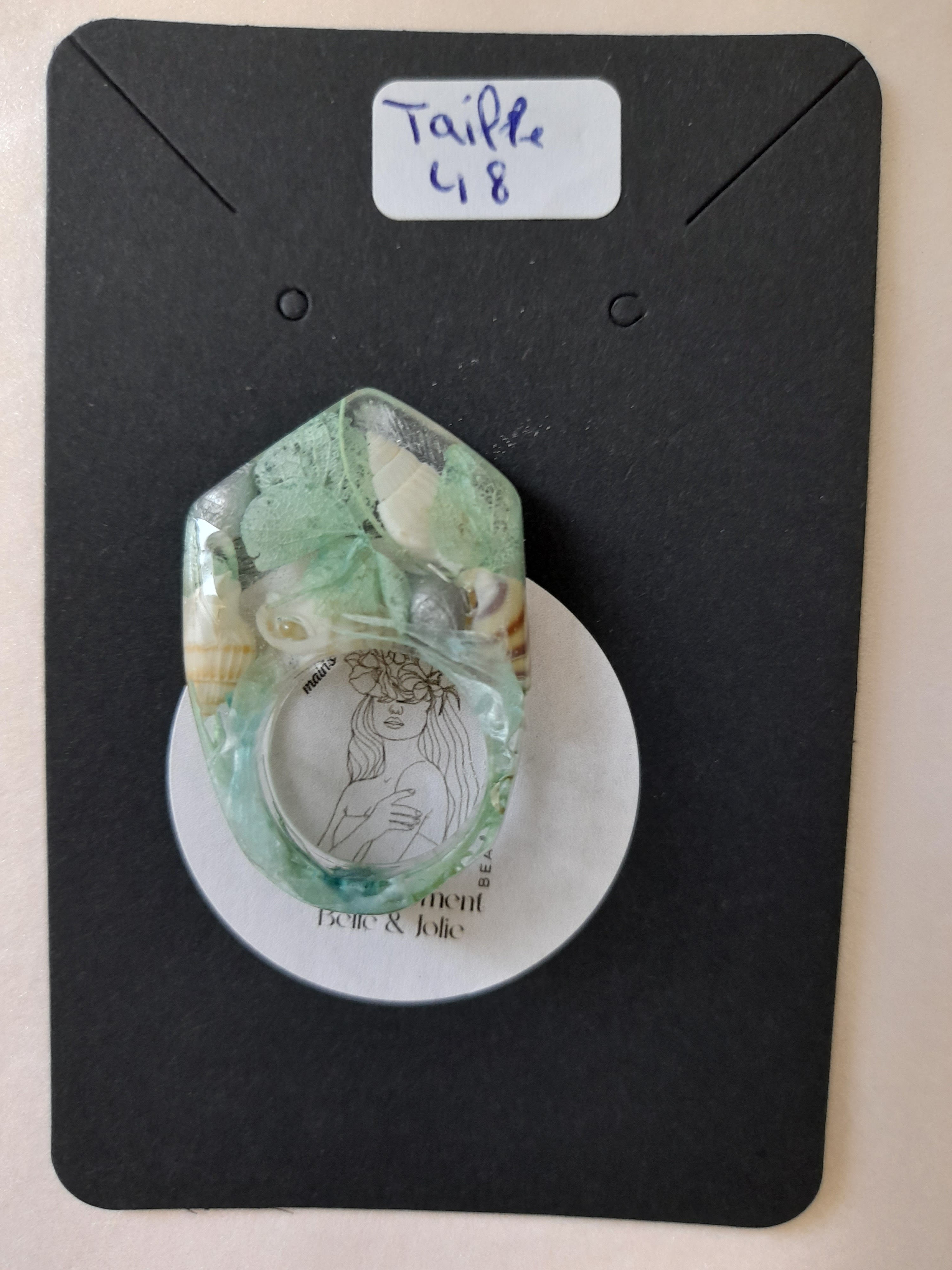 Bague incrustation fleurs séchées et coquillages taille 48