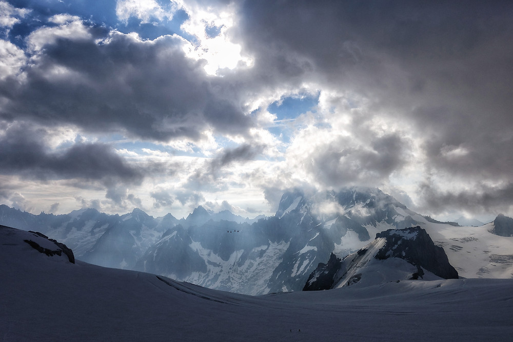 Aiguille du Midi Cosmique Grat Mont Blanc Chamonix