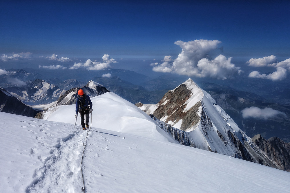 Aiguille du Bionnissay Mont Blanc Royal Traverse Hochtour Chamonix