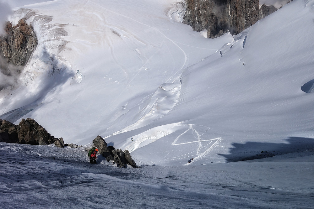 Aiguille du Bionnissay Mont Blanc Royal Traverse Hochtour Chamonix