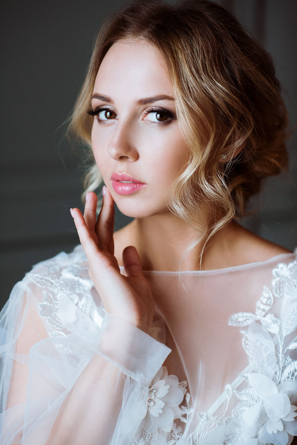 fashionable-female-portrait-of-cute-lady