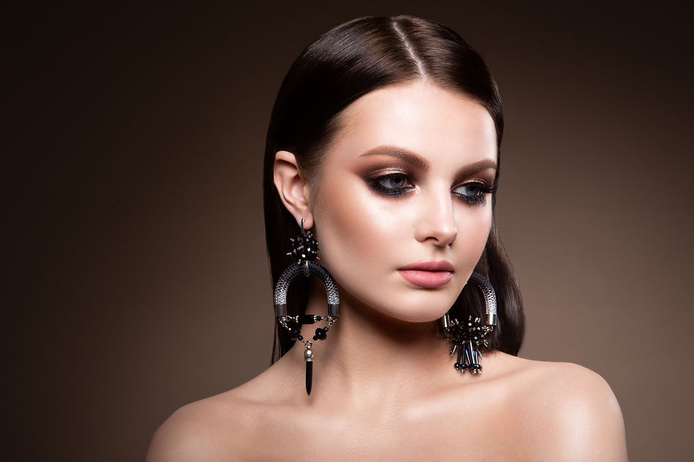 beauty-brunette-model-woman-holiday-make