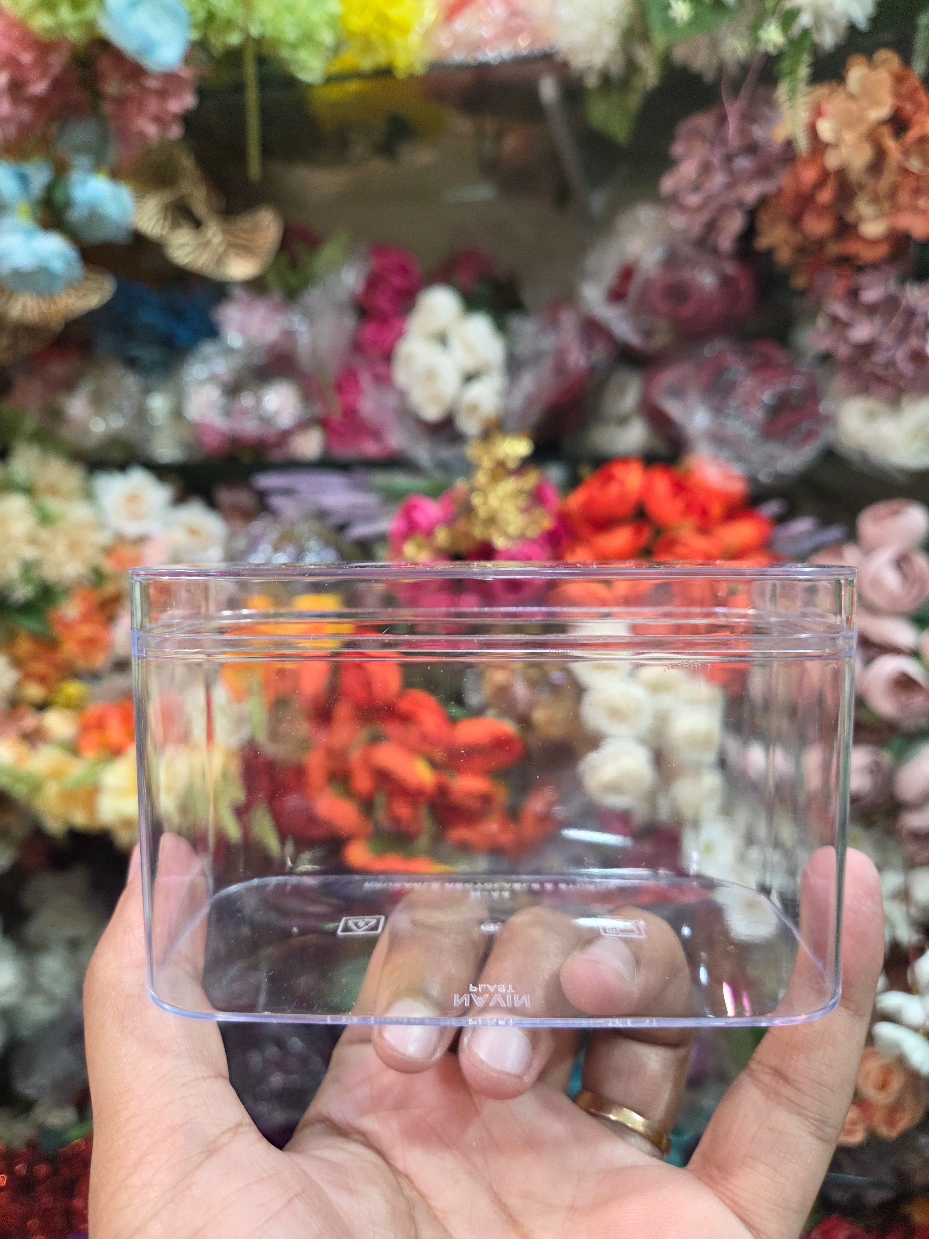 Rectangle Acrylic Dessert Box/Cake Tub (with lid) 400 ml