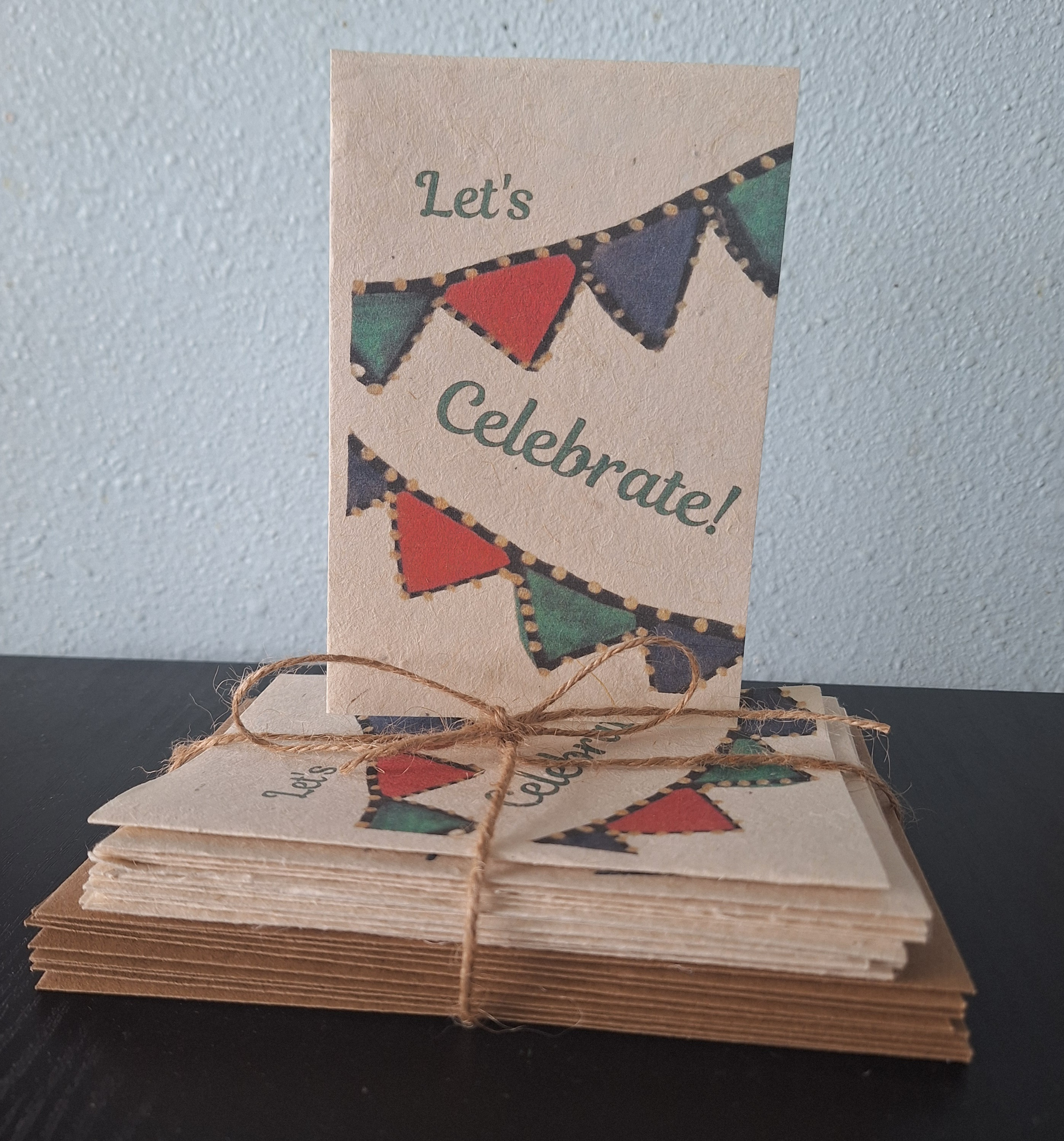 Let's Celebrate Blank Invitation set (10)